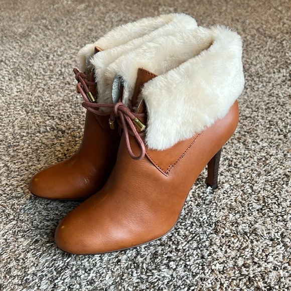 NWOT Coach Women’s 7.5 Calfskin Shearling Fur‎ Lined Leather Malia Bootie - Picture 1 of 7